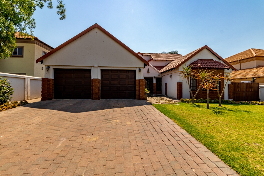 To Let 3 Bedroom Property for Rent in Willow Acres Gauteng