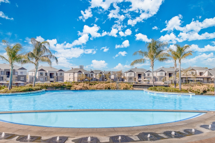 To Let 3 Bedroom Property for Rent in Waterfall Gauteng