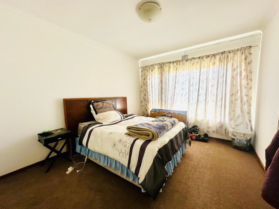 3 Bedroom Property for Sale in Brackenhurst Gauteng