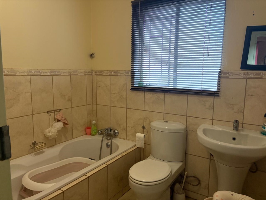 To Let 3 Bedroom Property for Rent in Doornpoort Gauteng
