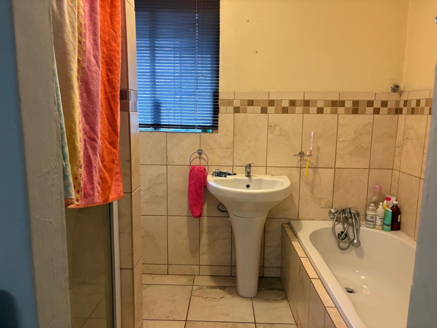 To Let 3 Bedroom Property for Rent in Doornpoort Gauteng