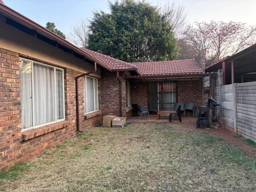 To Let 3 Bedroom Property for Rent in Doornpoort Gauteng