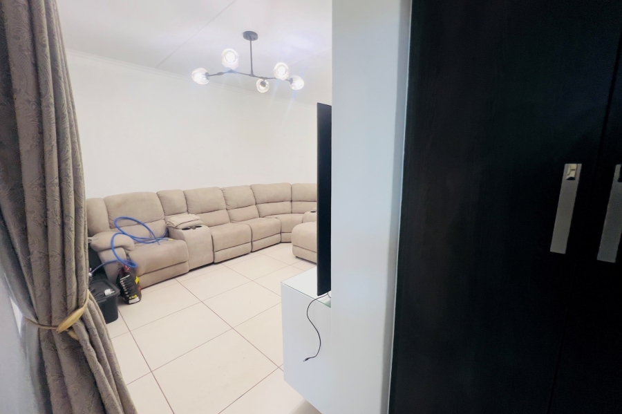 To Let 3 Bedroom Property for Rent in Kyalami Hills Gauteng