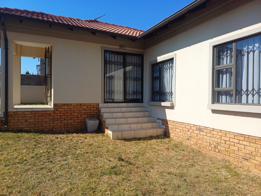 3 Bedroom Property for Sale in Krugersdorp West Gauteng