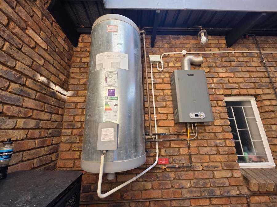 4 Bedroom Property for Sale in Magalieskruin Gauteng