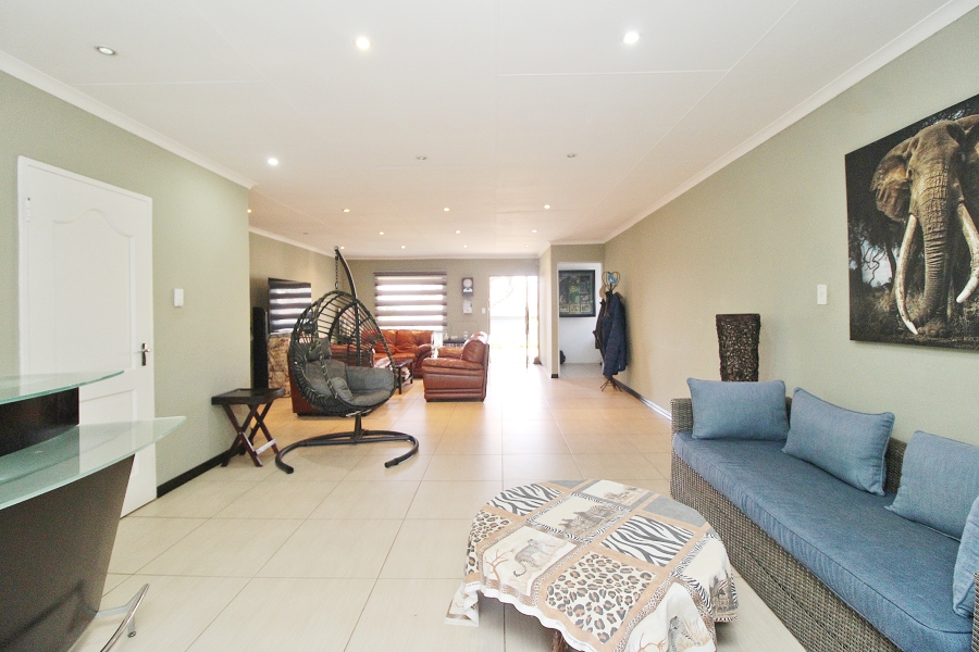 4 Bedroom Property for Sale in Primrose Hill Gauteng