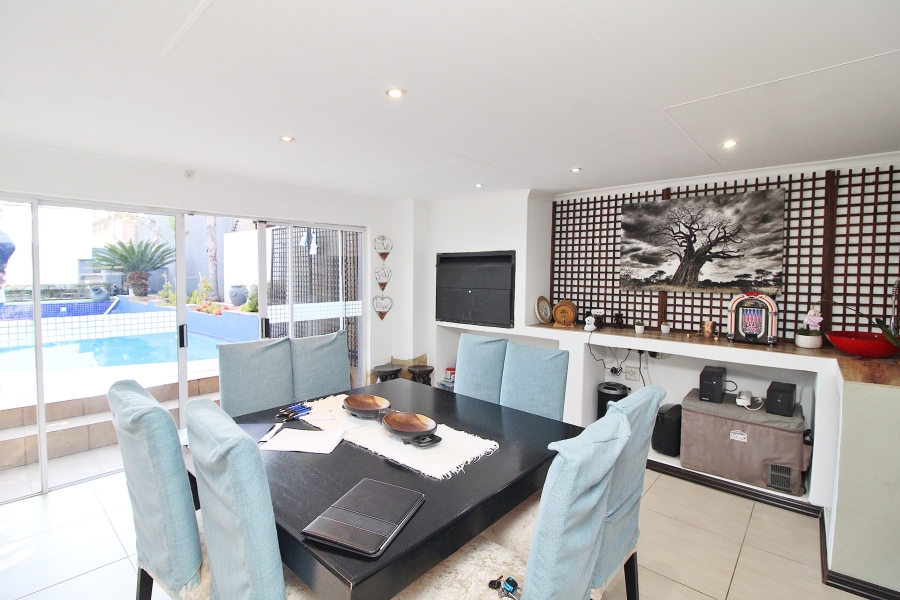 4 Bedroom Property for Sale in Primrose Hill Gauteng