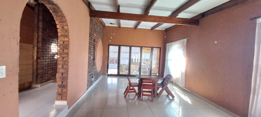 4 Bedroom Property for Sale in Dalpark Gauteng