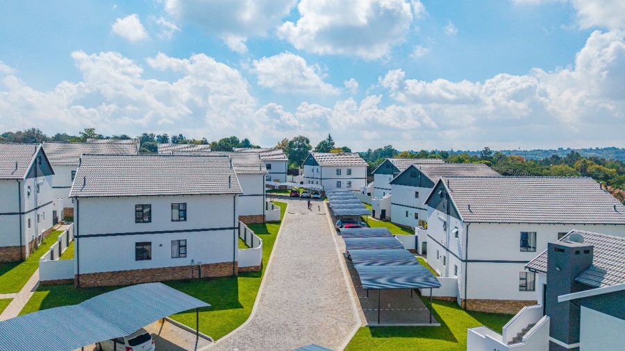 To Let 3 Bedroom Property for Rent in Glen Austin Gauteng