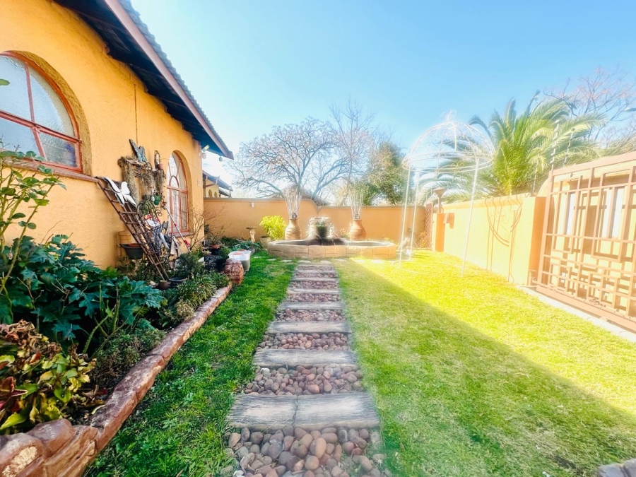 4 Bedroom Property for Sale in Brackenhurst Gauteng