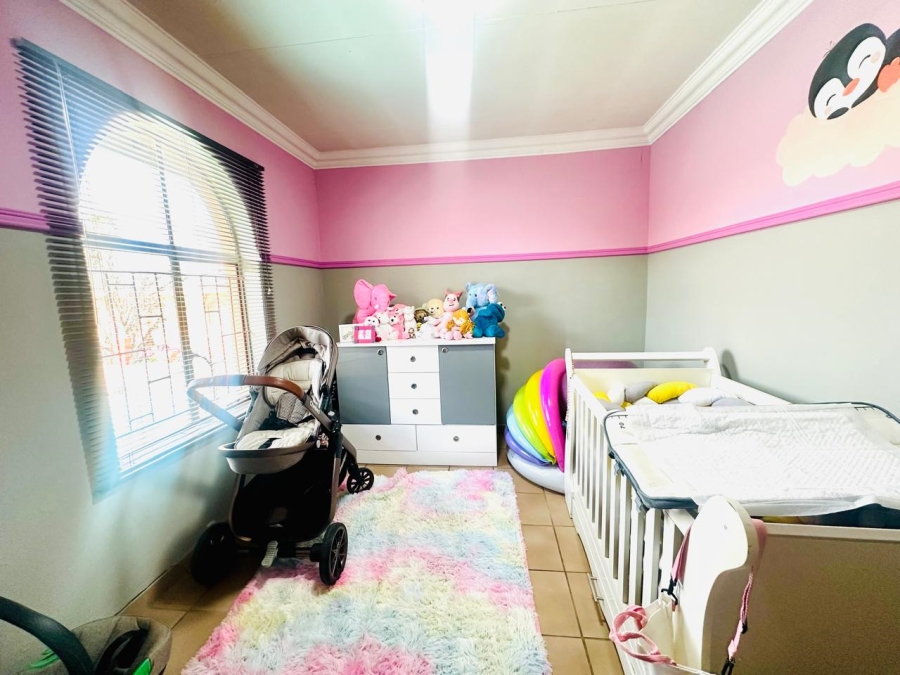 4 Bedroom Property for Sale in Brackenhurst Gauteng