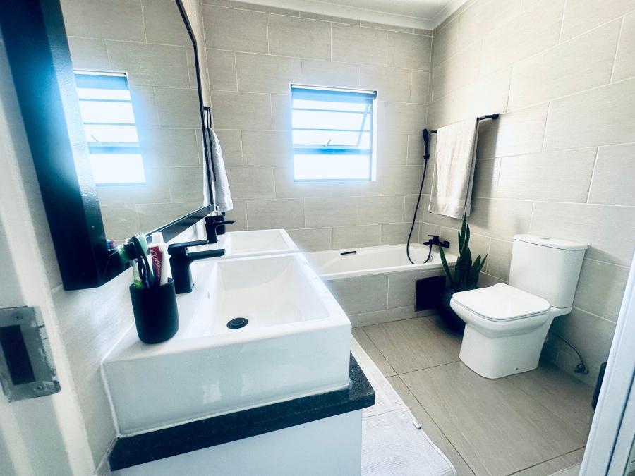 3 Bedroom Property for Sale in Meyersdal Nature Estate Gauteng
