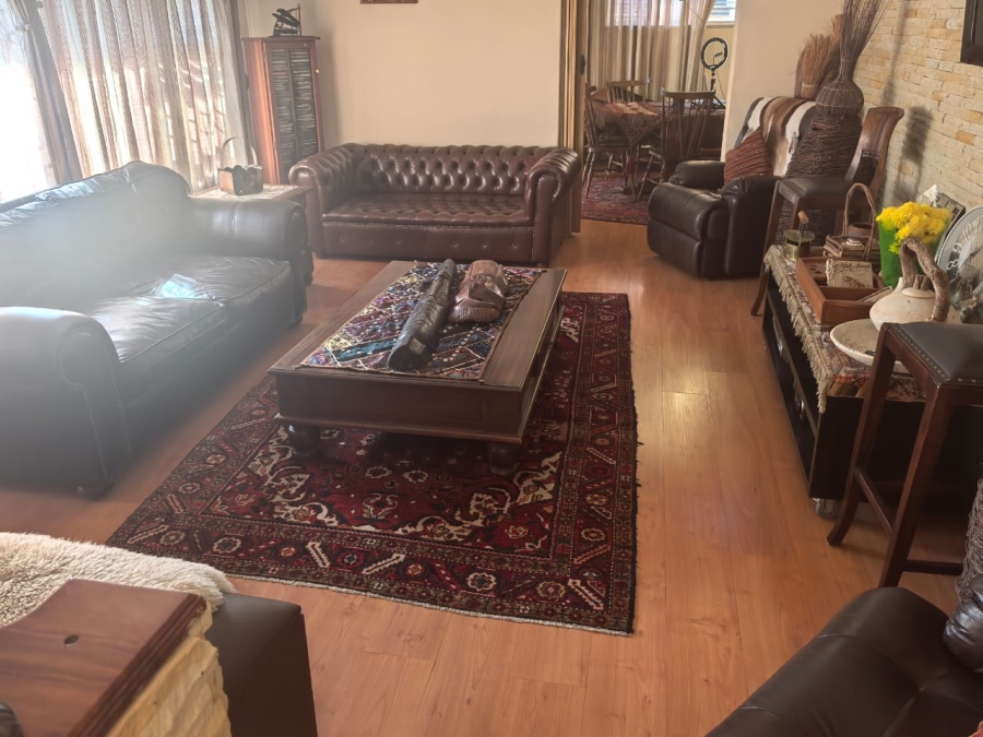 4 Bedroom Property for Sale in Florida Gauteng