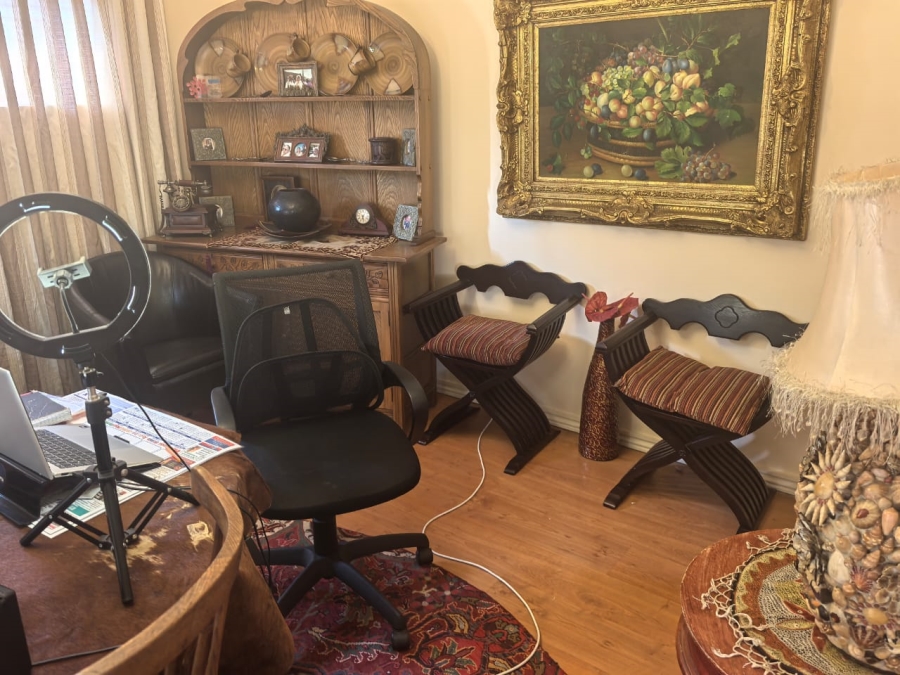 4 Bedroom Property for Sale in Florida Gauteng