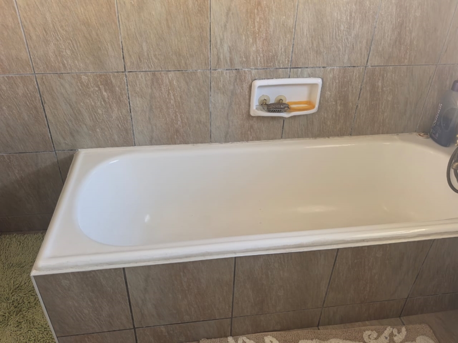 4 Bedroom Property for Sale in Florida Gauteng