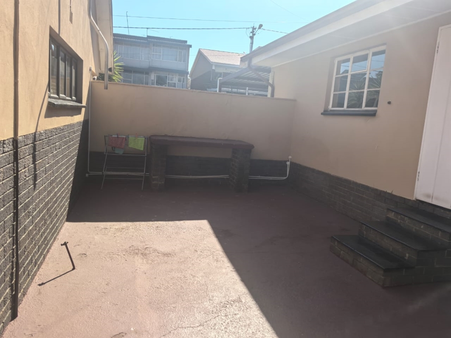 4 Bedroom Property for Sale in Florida Gauteng