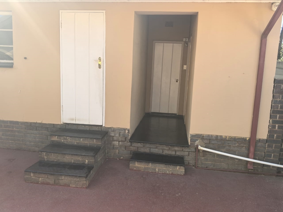4 Bedroom Property for Sale in Florida Gauteng