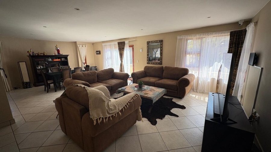 4 Bedroom Property for Sale in Bartlett Gauteng