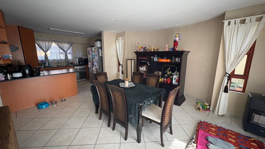 4 Bedroom Property for Sale in Bartlett Gauteng