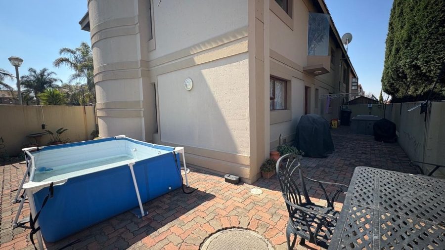 4 Bedroom Property for Sale in Bartlett Gauteng