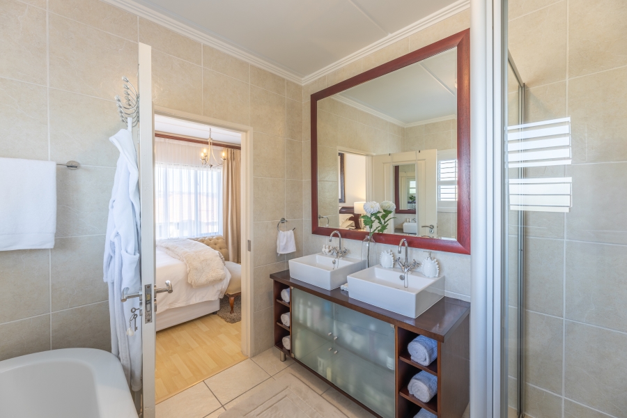 2 Bedroom Property for Sale in Paulshof Gauteng