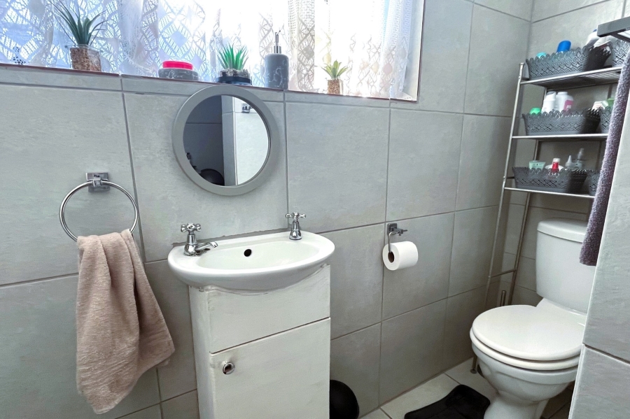 4 Bedroom Property for Sale in Florentia Gauteng