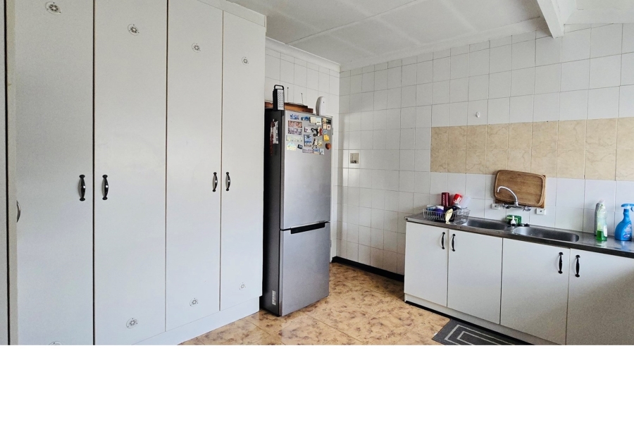 4 Bedroom Property for Sale in Moregloed Gauteng