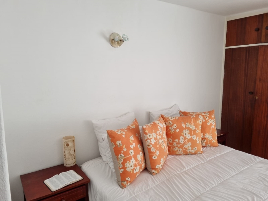 1 Bedroom Property for Sale in Fontainebleau Gauteng