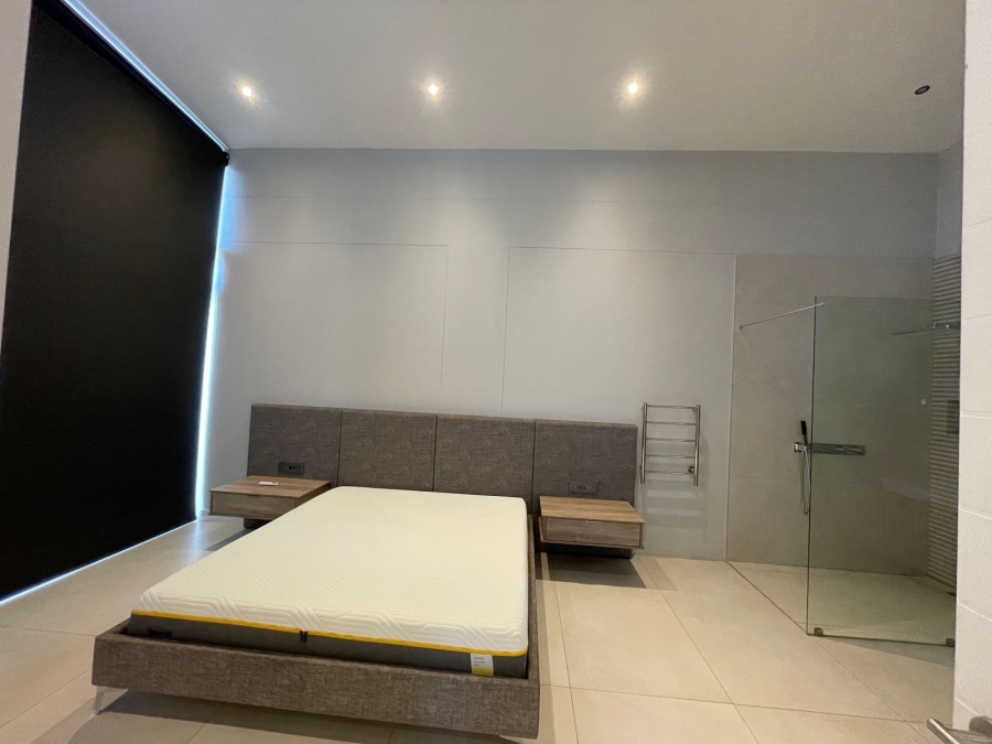 2 Bedroom Property for Sale in Rosebank Gauteng