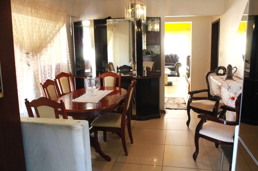 3 Bedroom Property for Sale in Dawn Park Gauteng