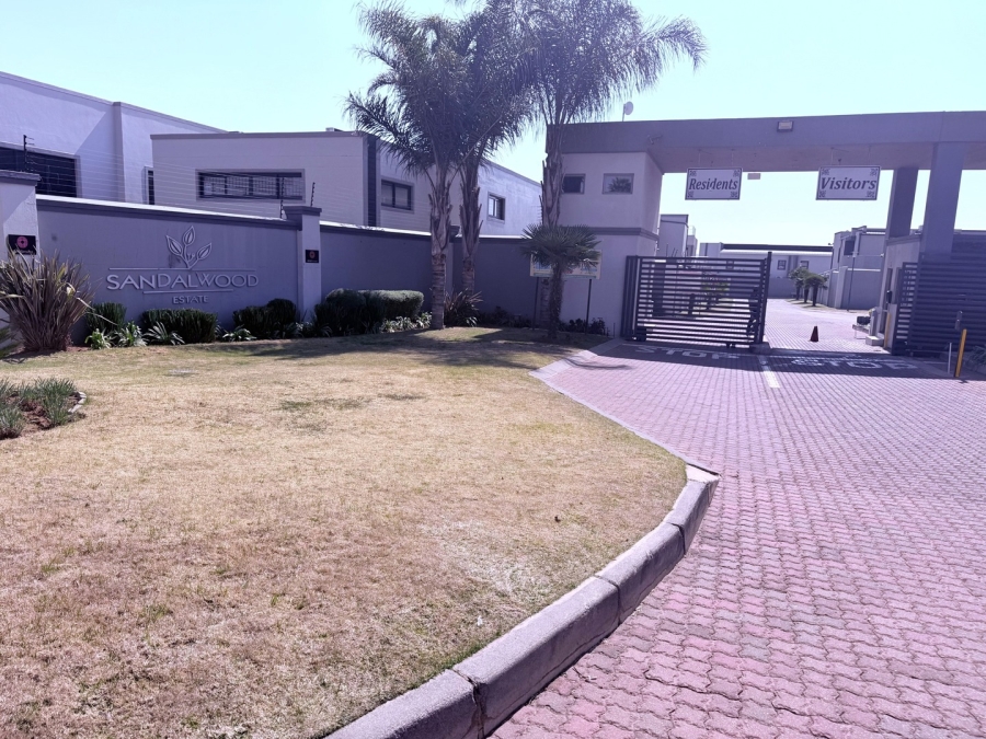 4 Bedroom Property for Sale in Ormonde Gauteng