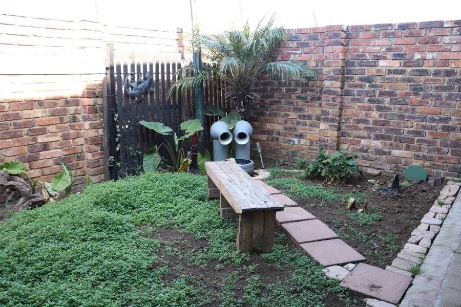 2 Bedroom Property for Sale in Witfield Gauteng