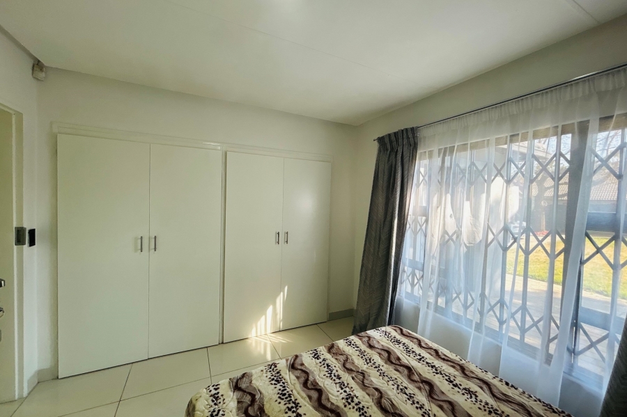 3 Bedroom Property for Sale in Halfway Gardens Gauteng