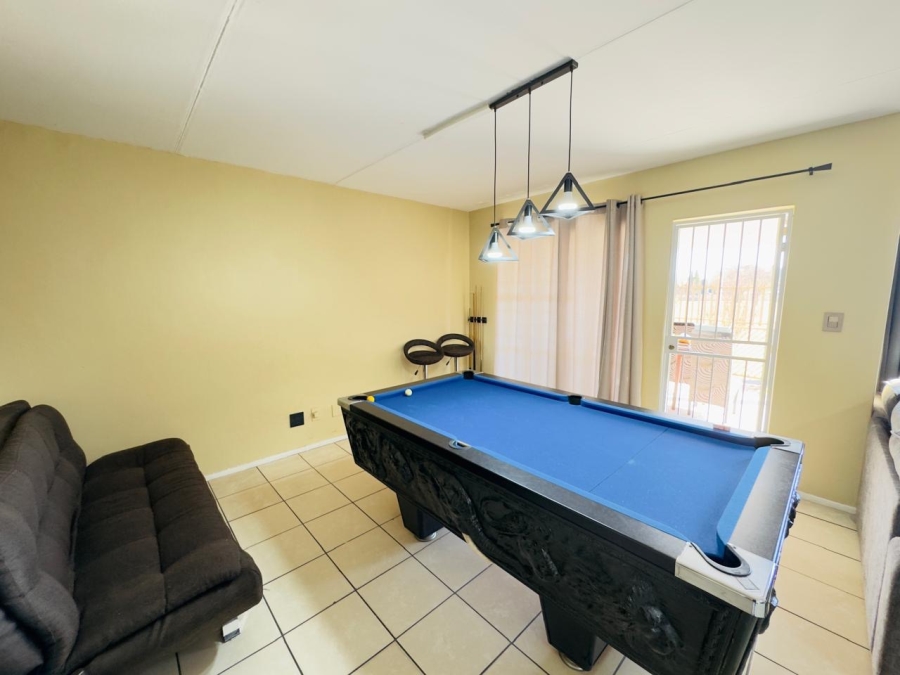 2 Bedroom Property for Sale in Freeway Park Gauteng