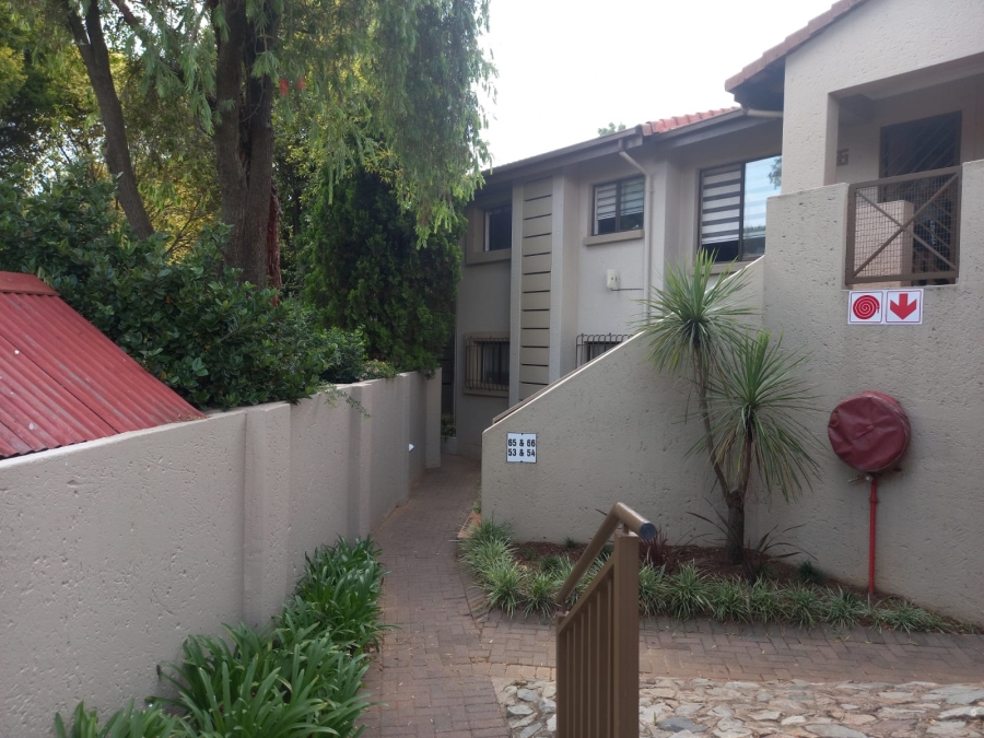 2 Bedroom Property for Sale in Oriel Gauteng