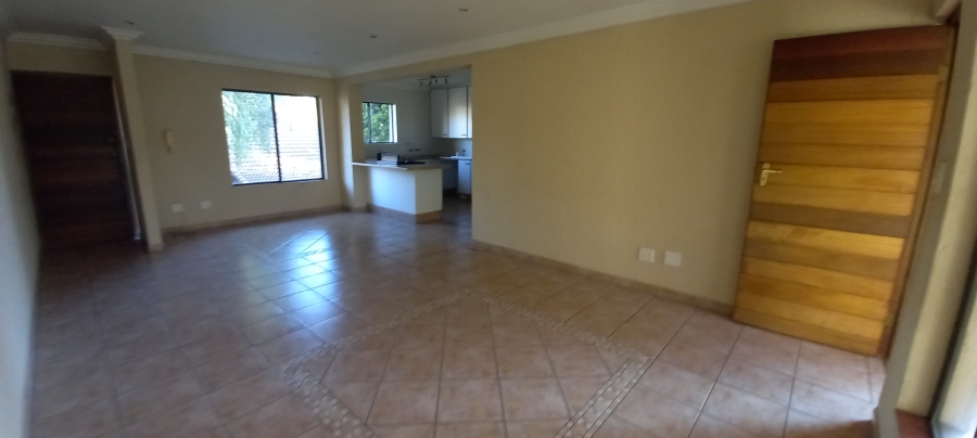 2 Bedroom Property for Sale in Oriel Gauteng