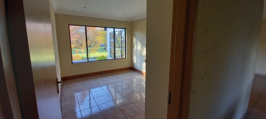 2 Bedroom Property for Sale in Oriel Gauteng