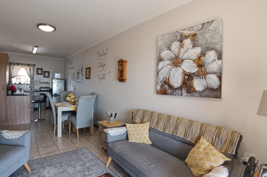 2 Bedroom Property for Sale in Olivedale Gauteng
