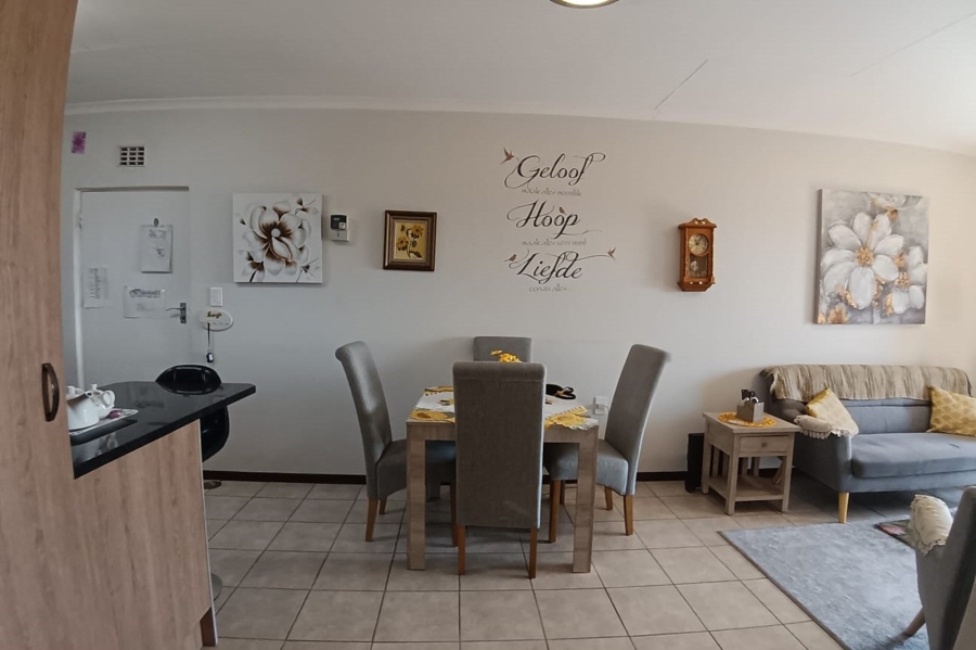 2 Bedroom Property for Sale in Olivedale Gauteng