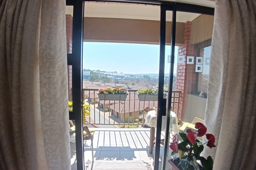 2 Bedroom Property for Sale in Olivedale Gauteng