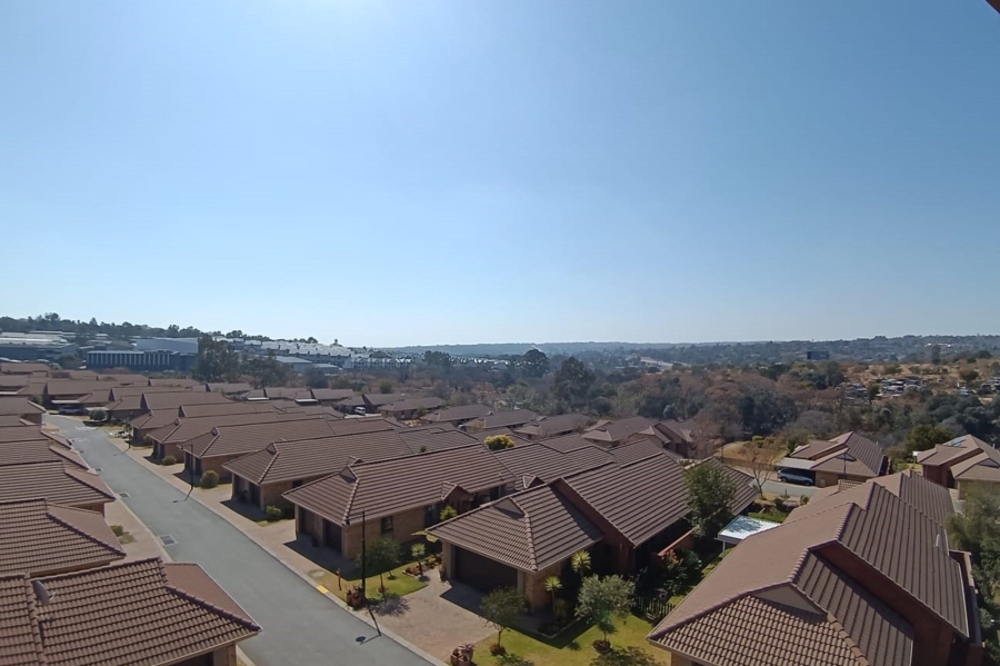 2 Bedroom Property for Sale in Olivedale Gauteng