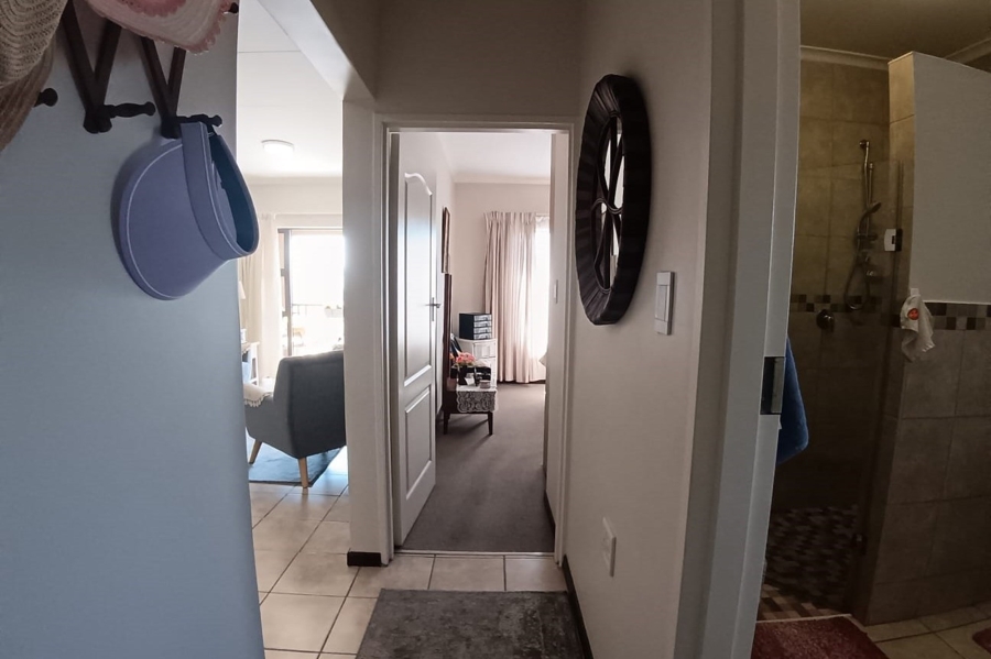 2 Bedroom Property for Sale in Olivedale Gauteng