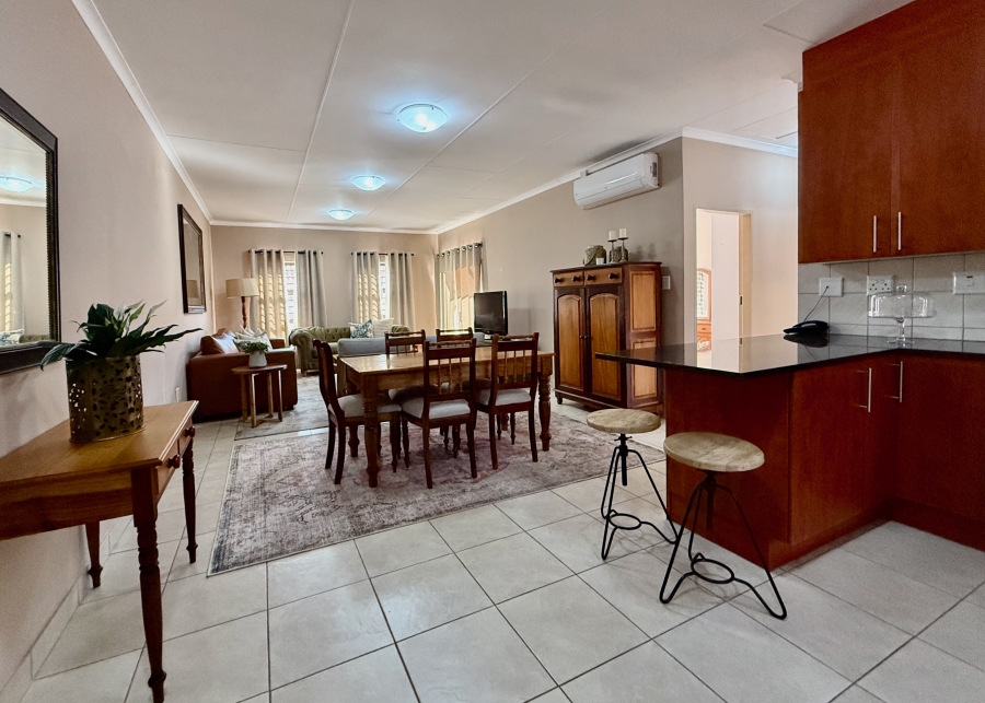 2 Bedroom Property for Sale in The Retreat Gauteng