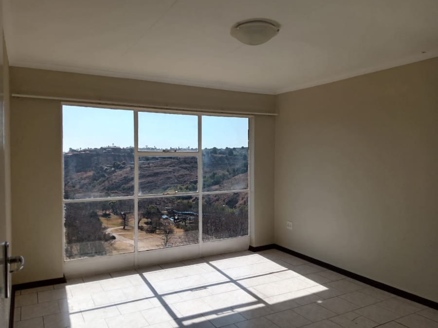 3 Bedroom Property for Sale in Silverfields Gauteng