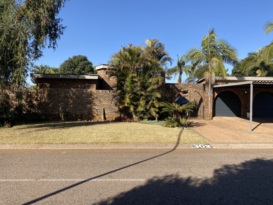 4 Bedroom Property for Sale in Montana Gauteng