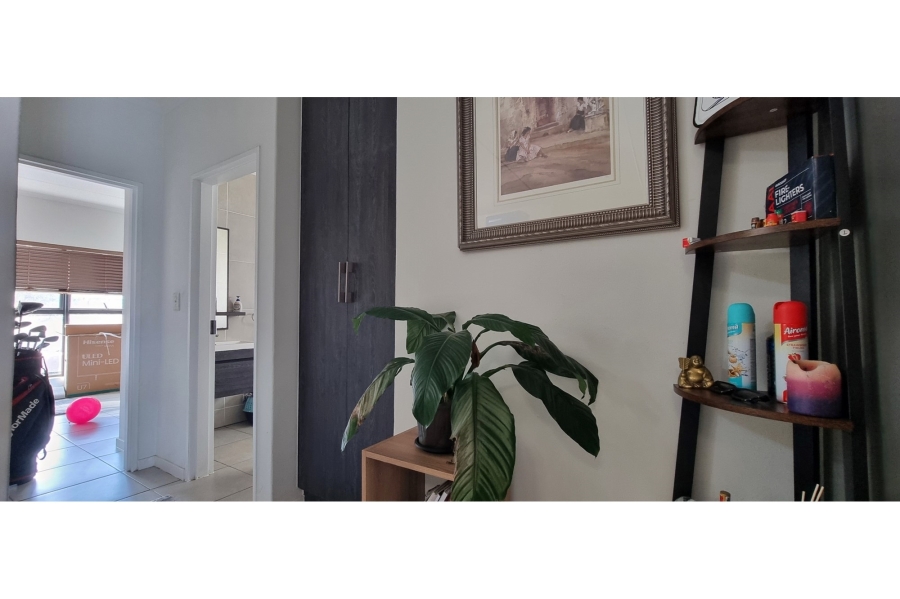 2 Bedroom Property for Sale in Greenstone Hill Gauteng