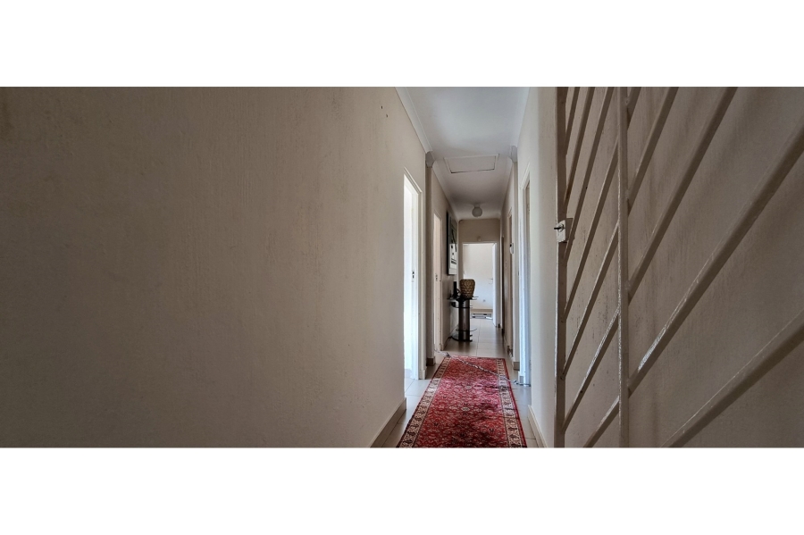 To Let 4 Bedroom Property for Rent in Bassonia Gauteng