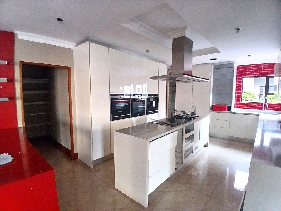 5 Bedroom Property for Sale in Blue Valley Golf Estate Gauteng