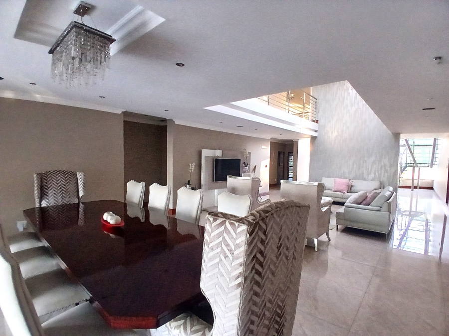 5 Bedroom Property for Sale in Blue Valley Golf Estate Gauteng