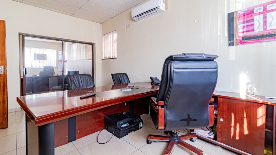 Commercial Property for Sale in Robertsham Gauteng